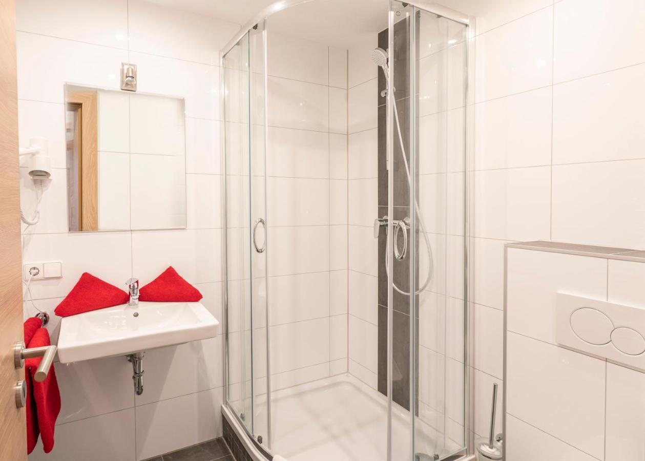 Hotel Restaurant Schwert Kehl Eksteriør bilde